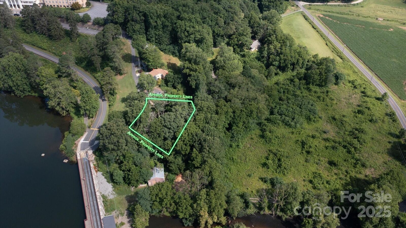 Property Photo:  00 Whittle Drive 2  NC 28745 