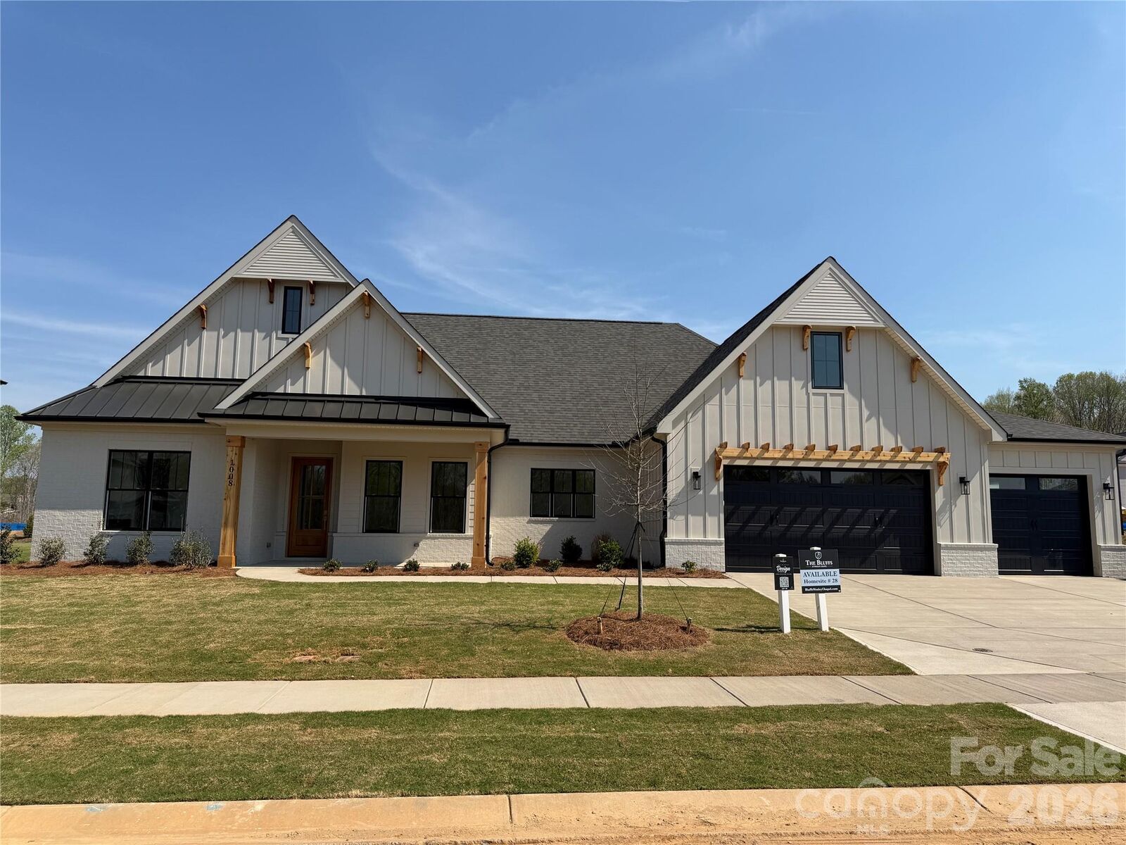 Property Photo:  1008 Courtney Lane 28  NC 28173 