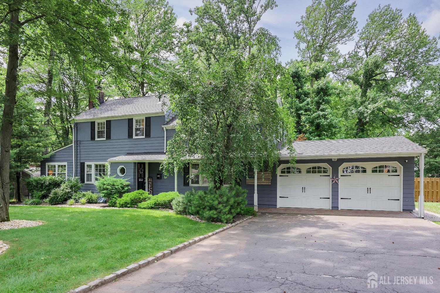 70 Surrey Lane  Woodbridge Proper NJ 07067 photo