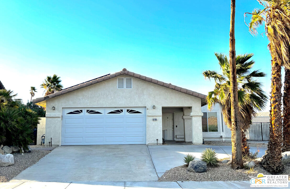 Property Photo: 67700 Ontina Rd CA 92234