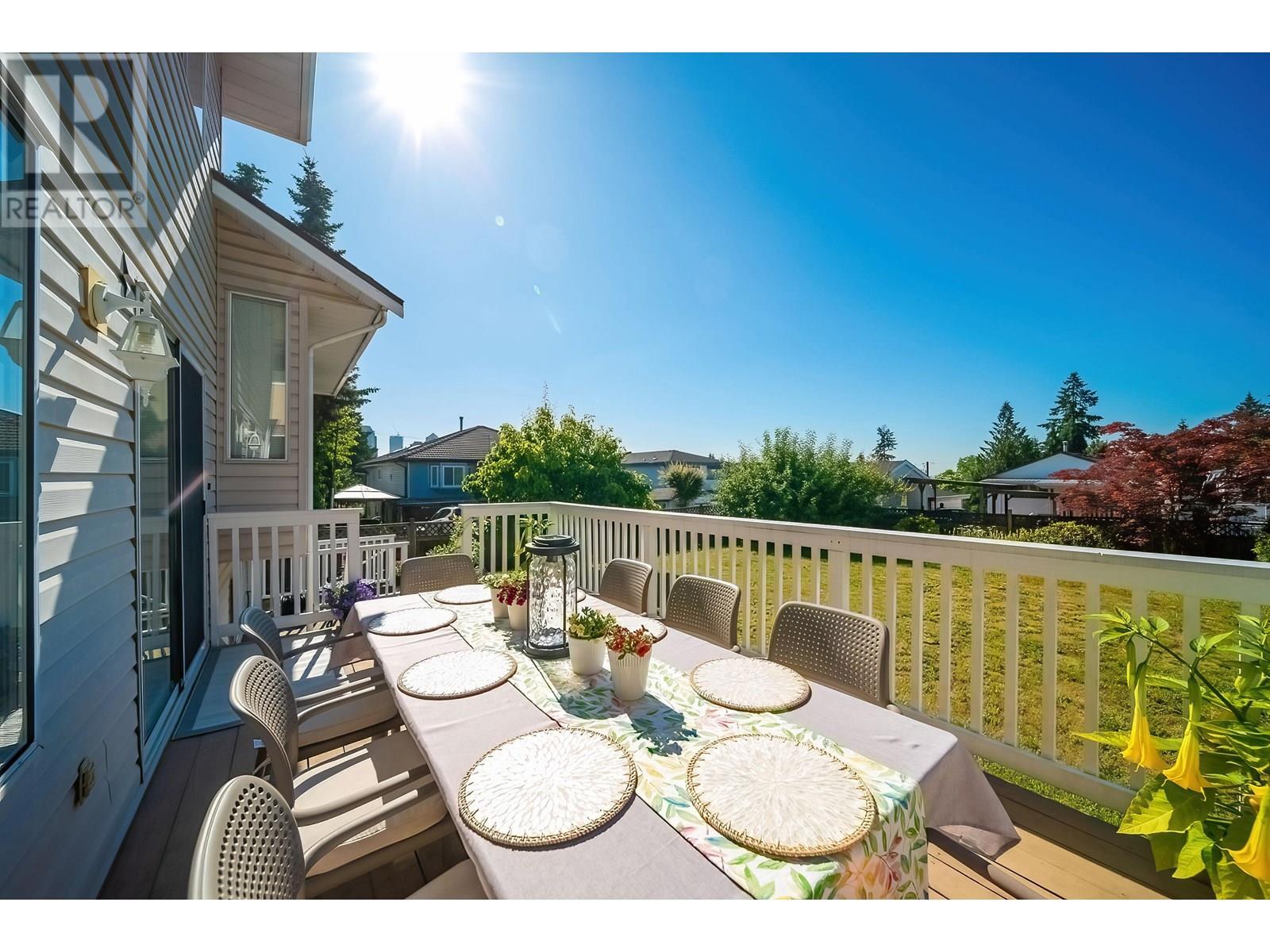 Property Photo:  6250 Clinton Street  BC V5J 2M7 