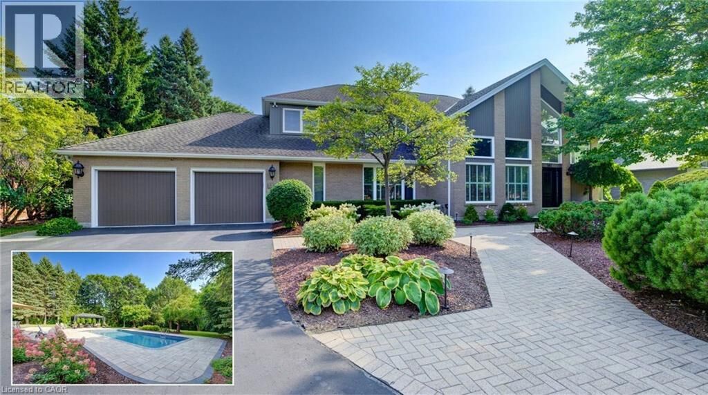 Photo de la propriété: 587 Manorwood Court ON N2K 3L7