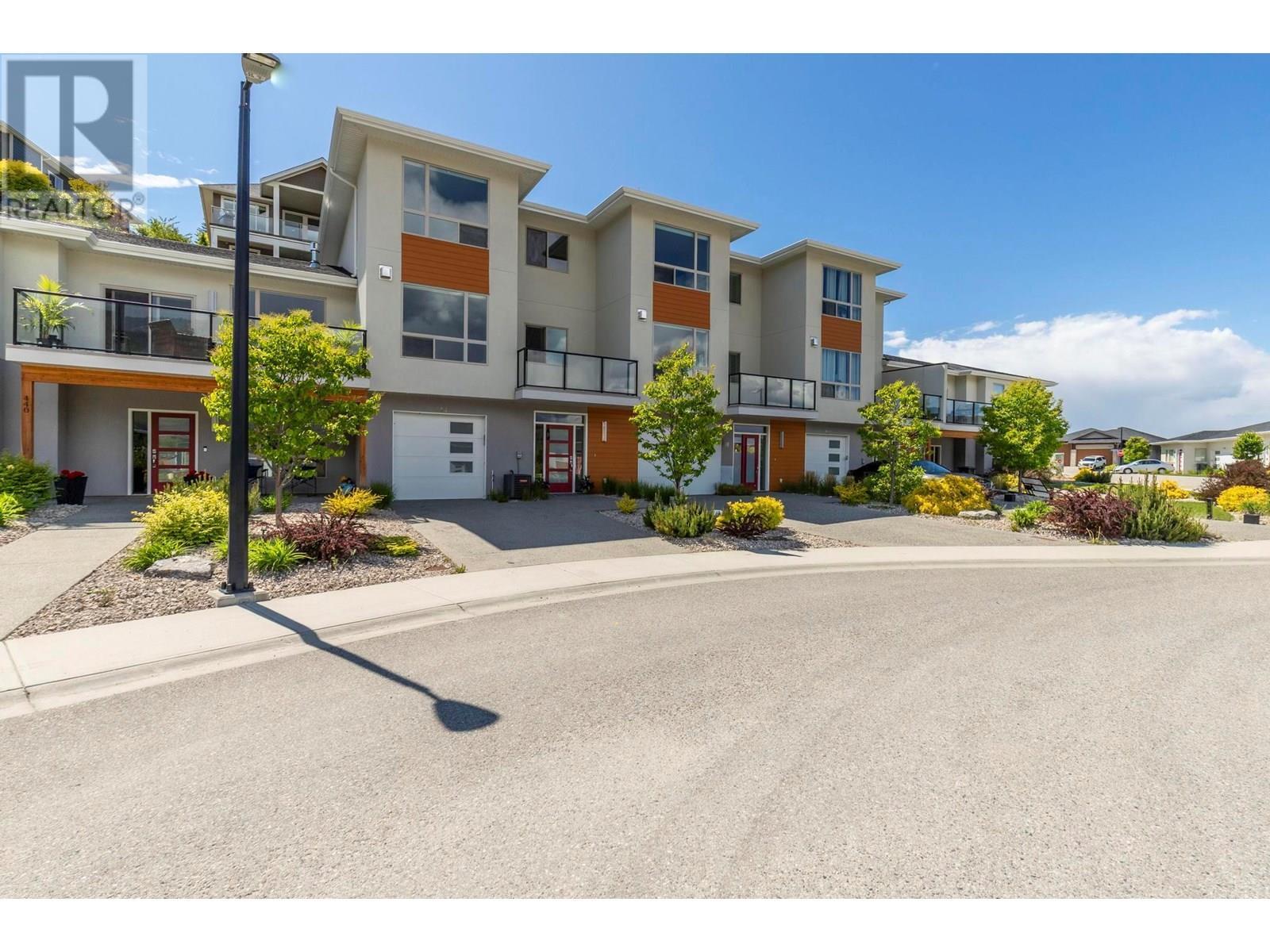 Property Photo: 414 Dunbar Court BC V1P 1T5