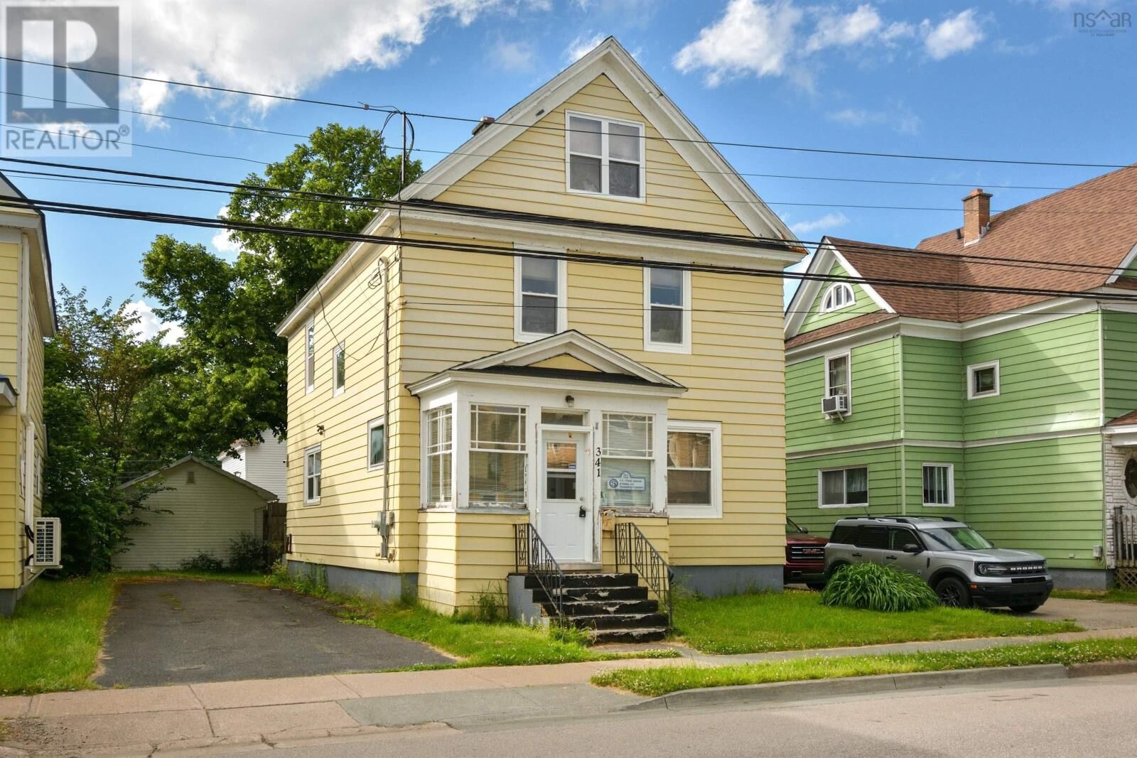Property Photo:  341 Townsend Street  NS B1P 5G1 