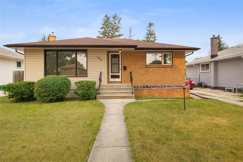 102 Tudor Crescent  Winnipeg MB R2K 2A7 photo