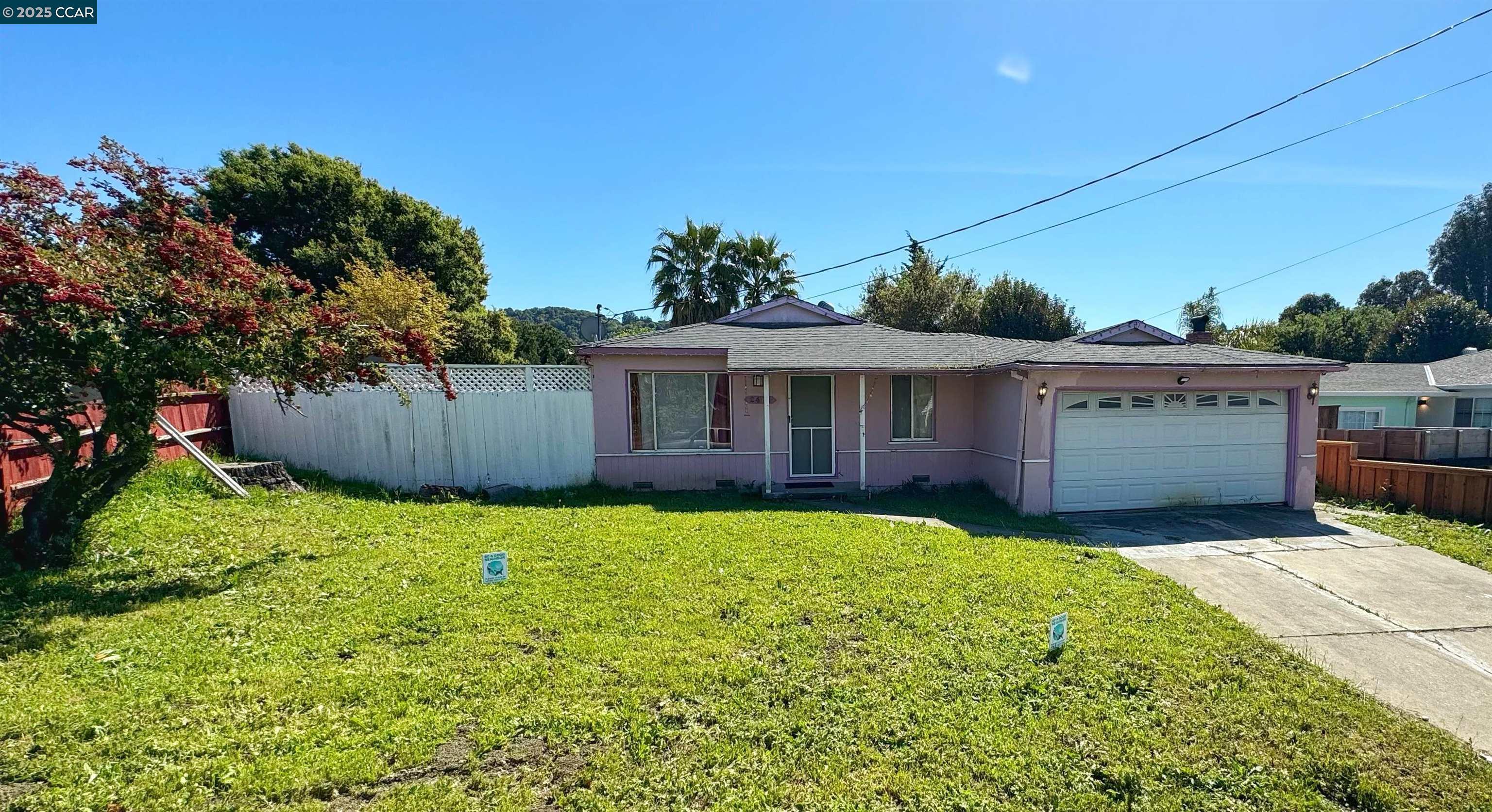 Property Photo: 2464 Alamo St CA 94564