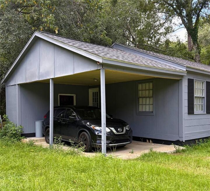 Property Photo:  2406 Oxford Drive  GA 31602 