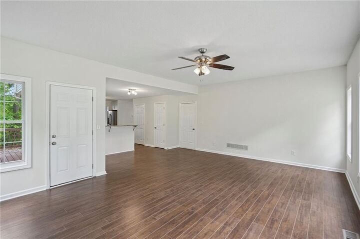 Property Photo: 100 Shoreline Drive GA 30215