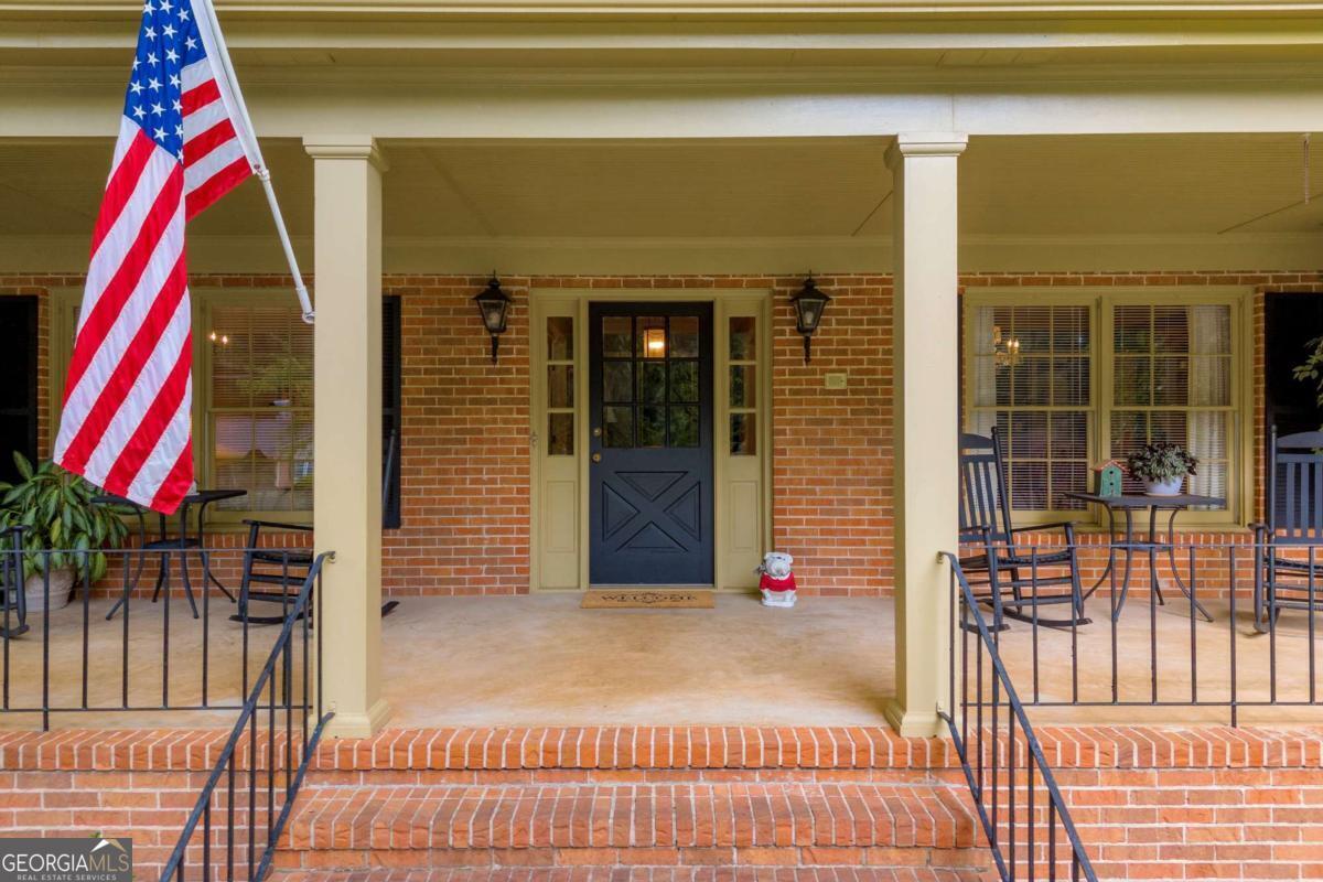 Property Photo: 155 Devereux Drive GA 30606