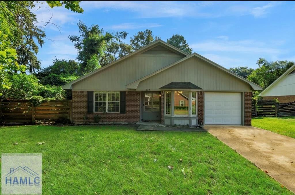 Property Photo:  667 Windward Drive  GA 31313 