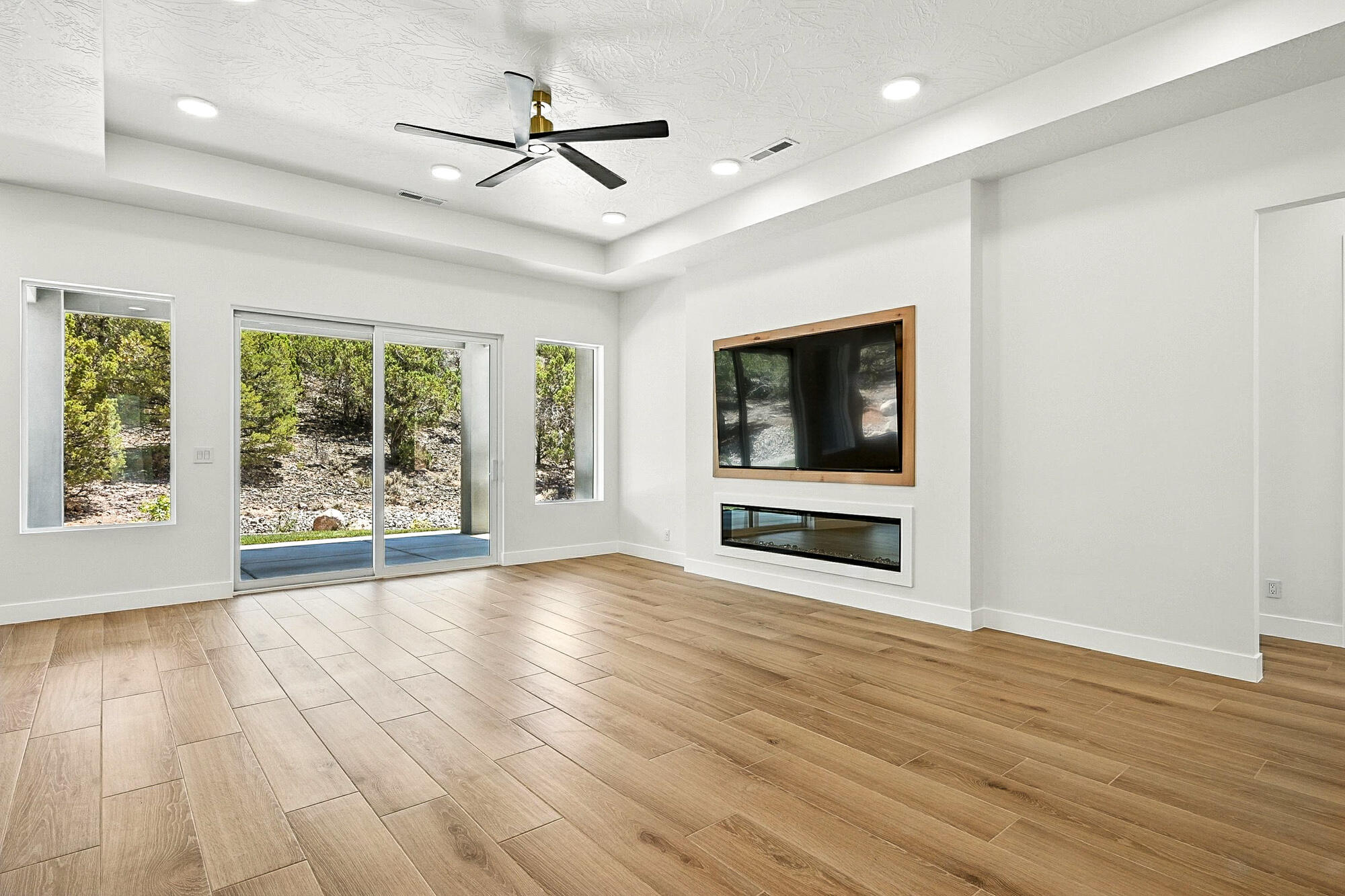 Property Photo: 2787 W Rock Ridge Rd UT 84720