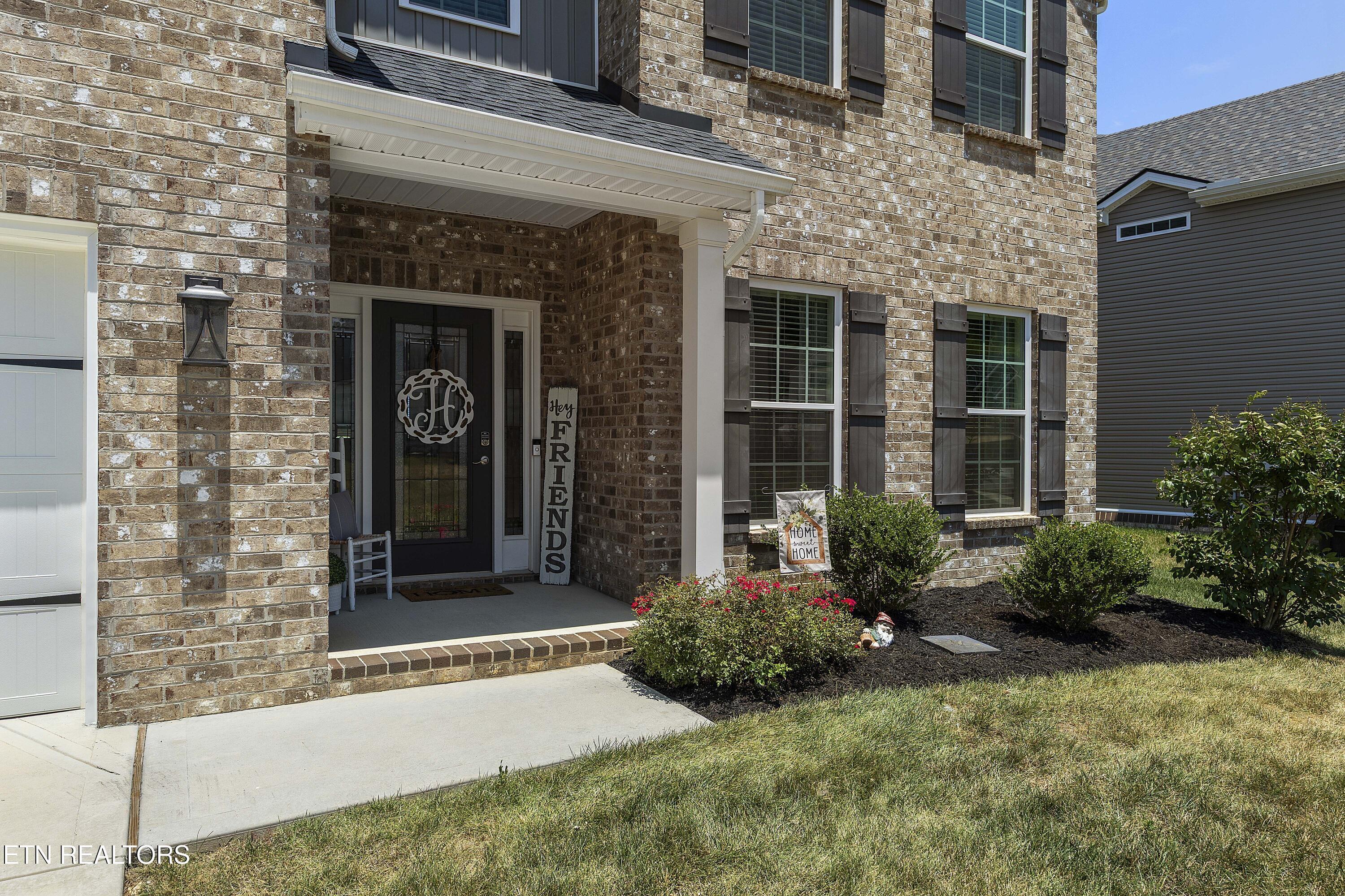 Property Photo: 1431 Ridge Climber Rd TN 37922