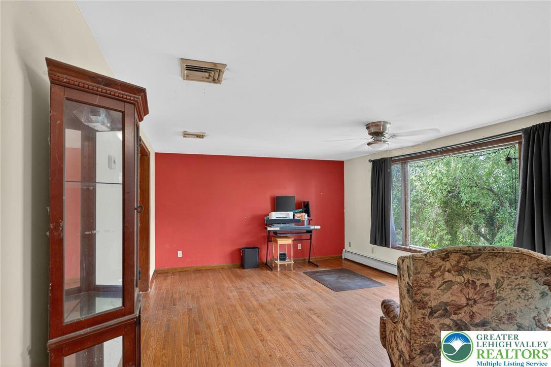 Property Photo: 1117 Grosstown Road PA 19464