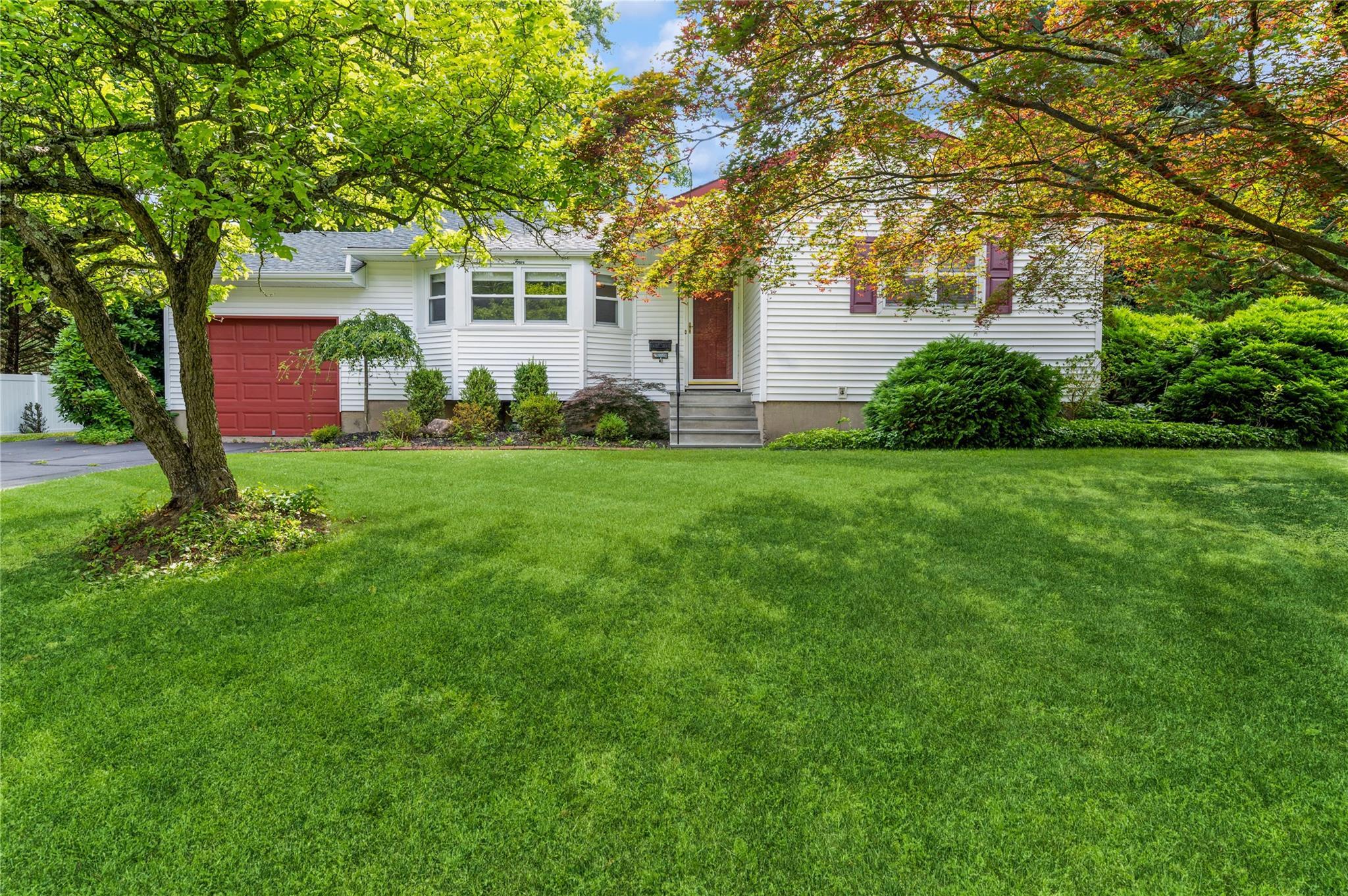 Property Photo: 4 Roland Court NY 10954