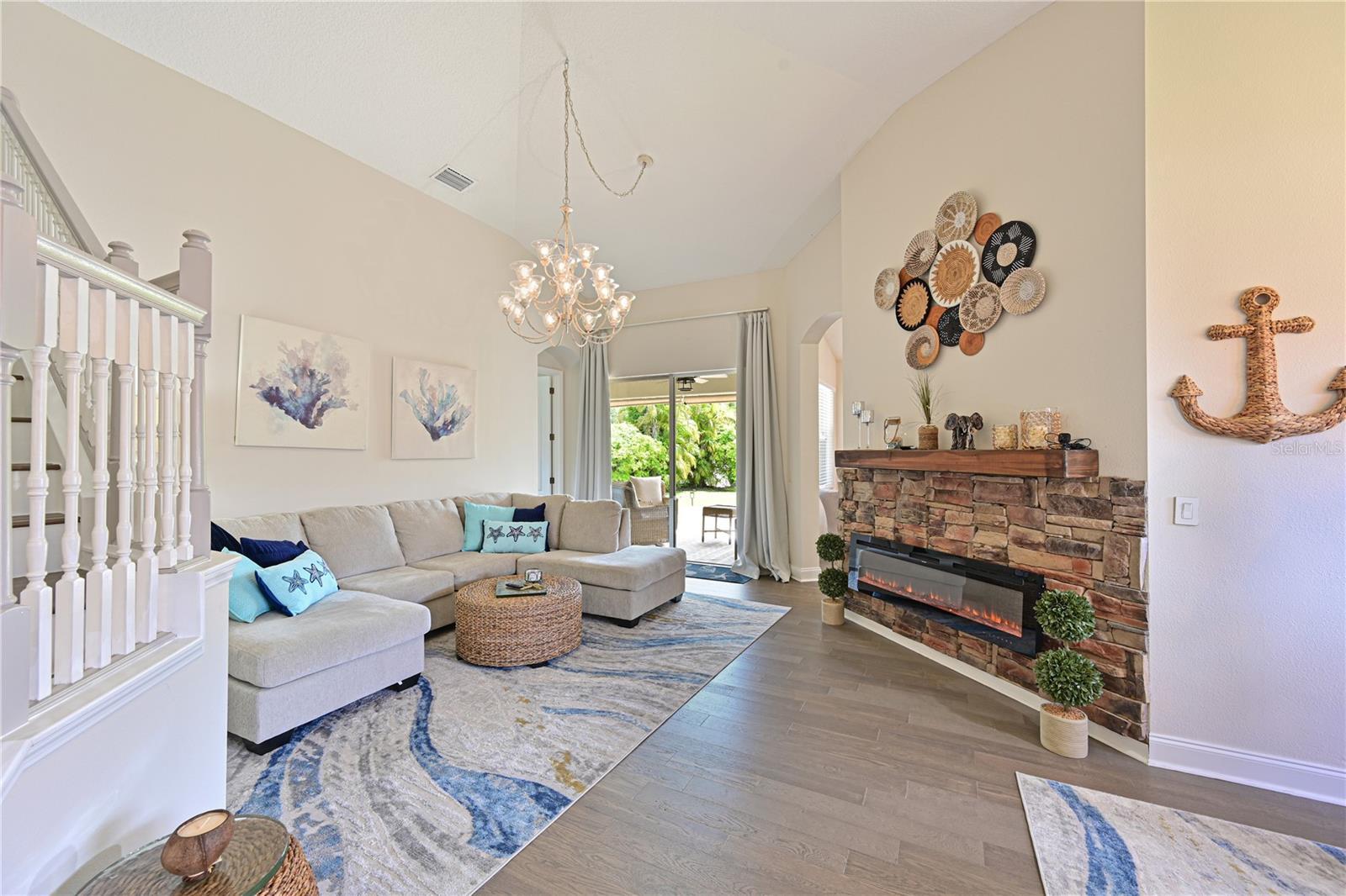 Property Photo:  211 Dahlia Court  FL 34212 