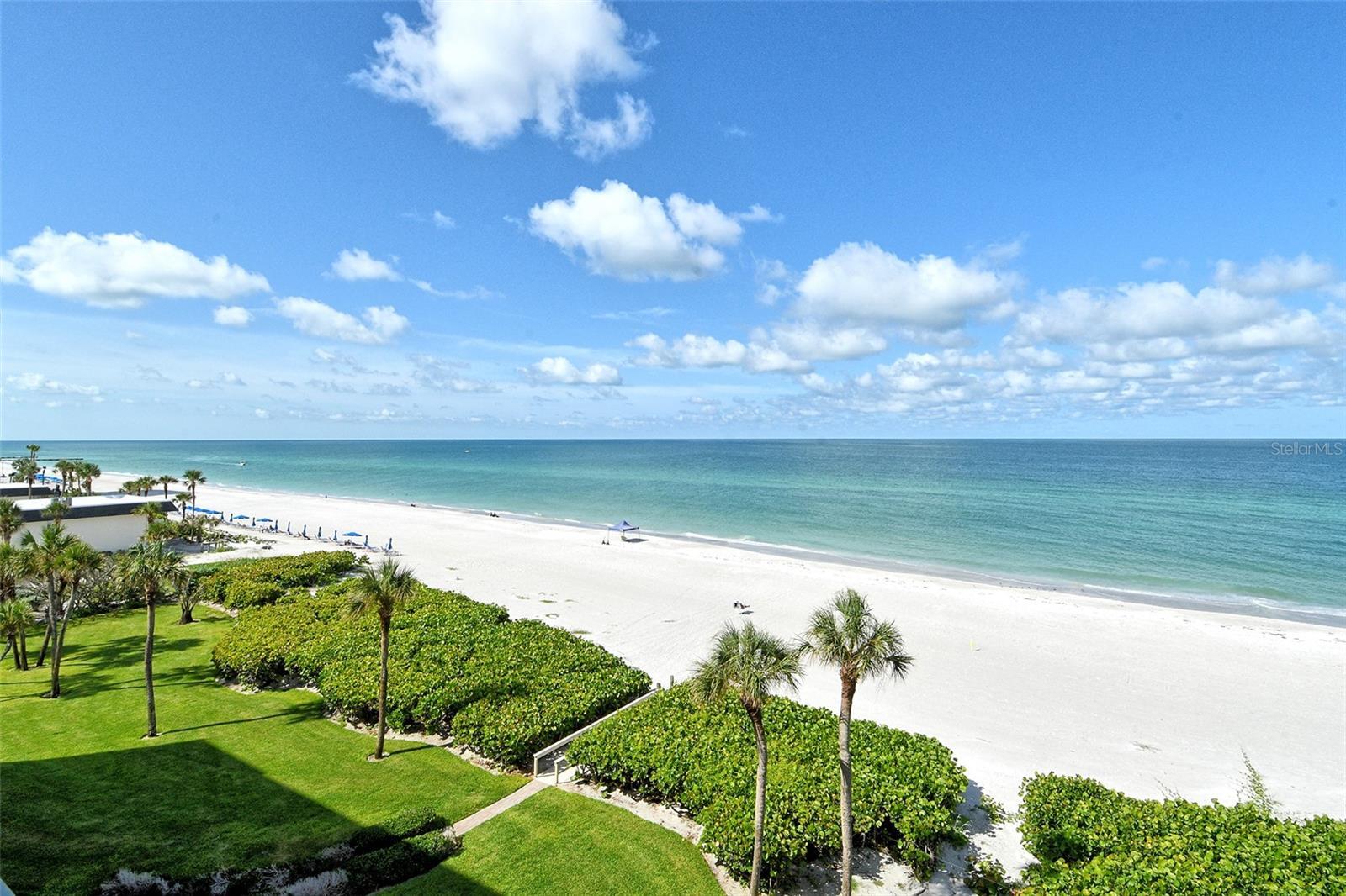 Property Photo: 2675 Gulf Of Mexico Drive 404 FL 34228