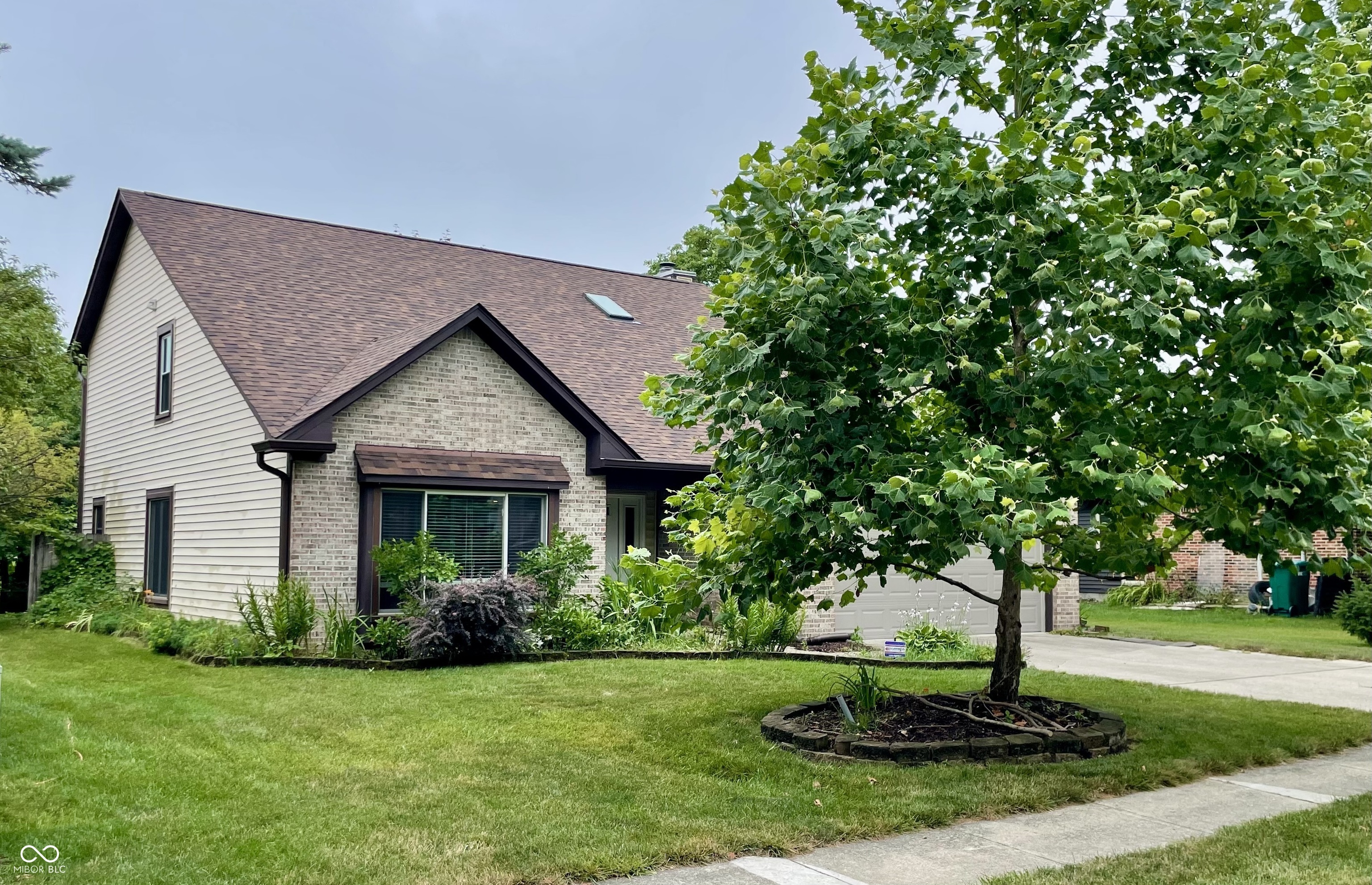 7410 Crickwood Place  Indianapolis IN 46268 photo