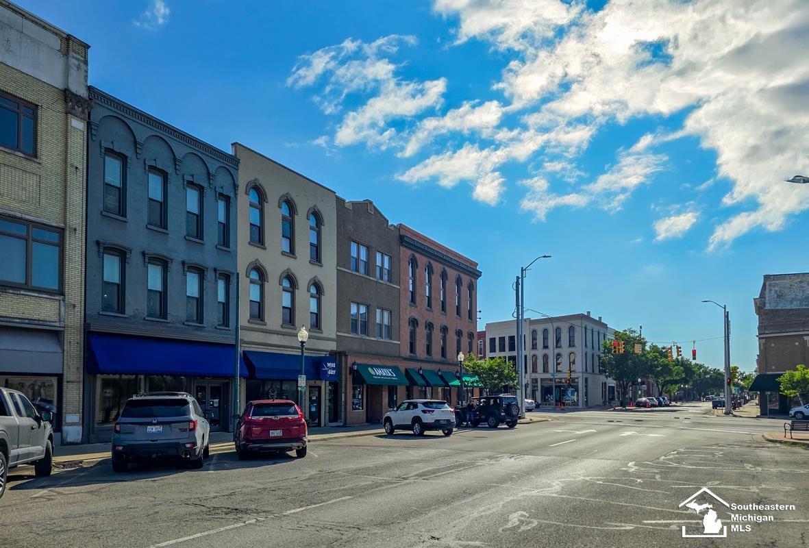 Property Photo: 8 E Front Street MI 48161