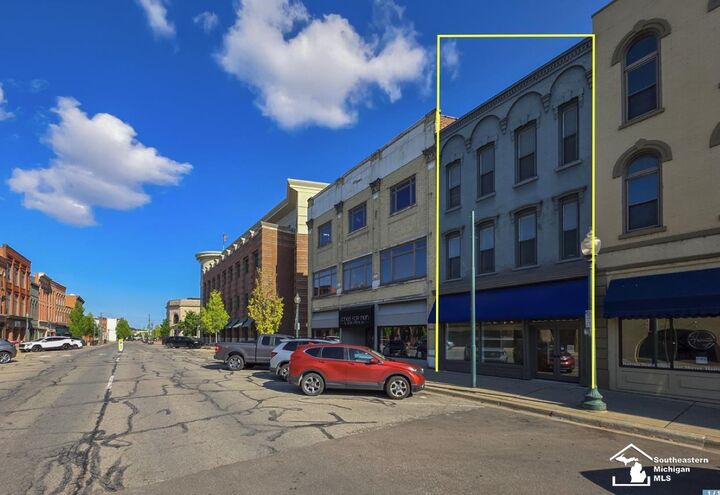 Property Photo:  8 E Front Street  MI 48161 