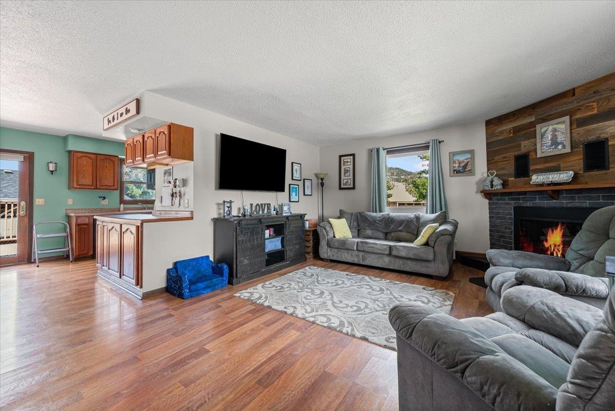 Property Photo:  801 Glover Street  SD 57785 