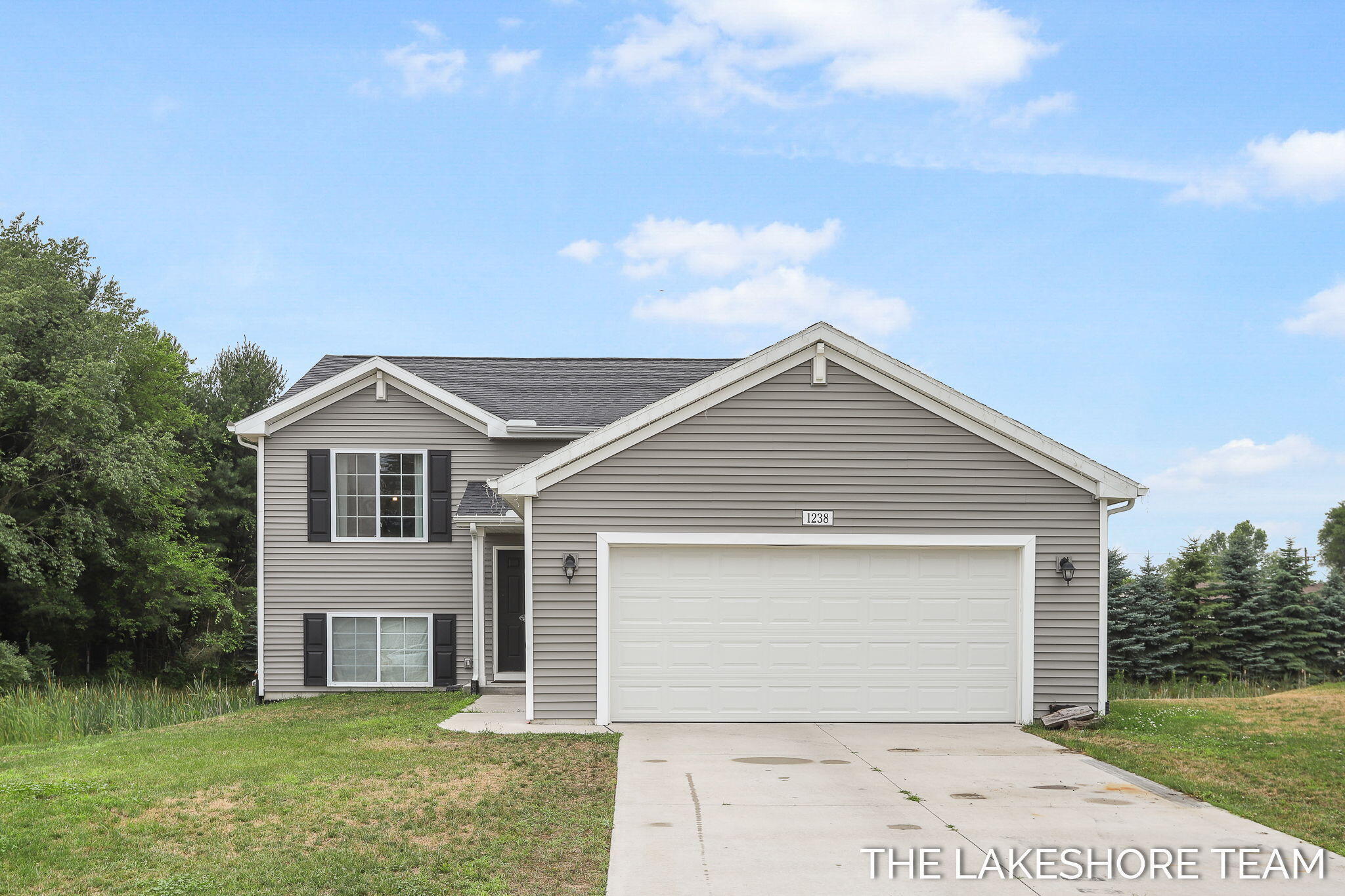 Property Photo: 1238 Jayberry Drive MI 49424