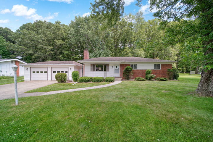 Property Photo:  3469 Northlands Avenue  MI 49201 