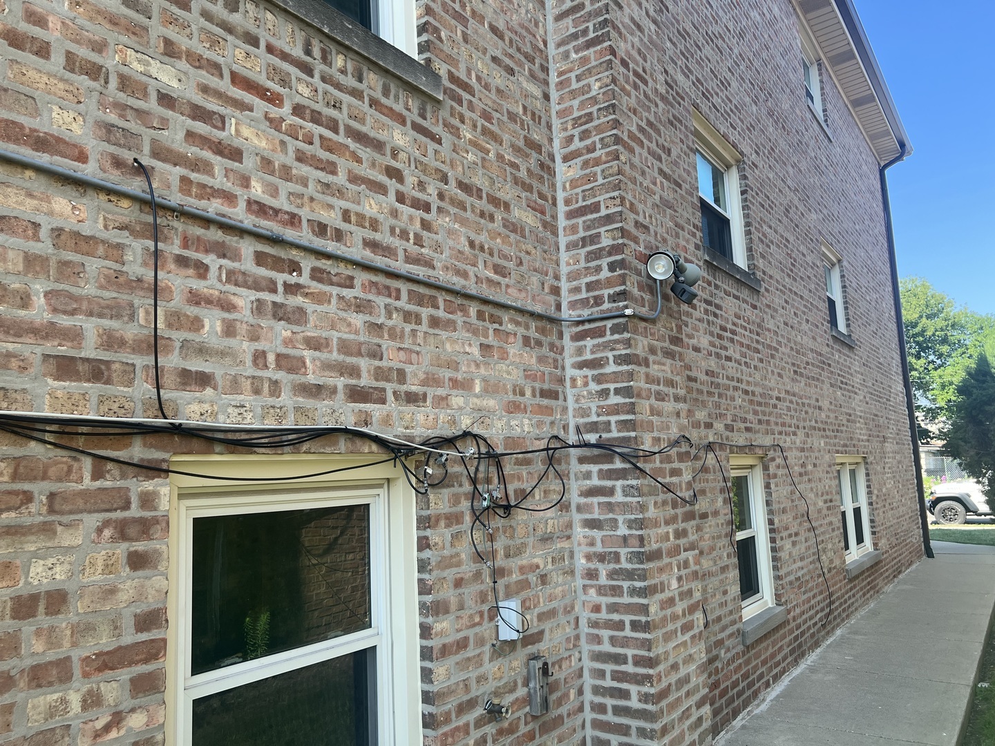 Property Photo: 1351 N Latrobe Avenue IL 60651