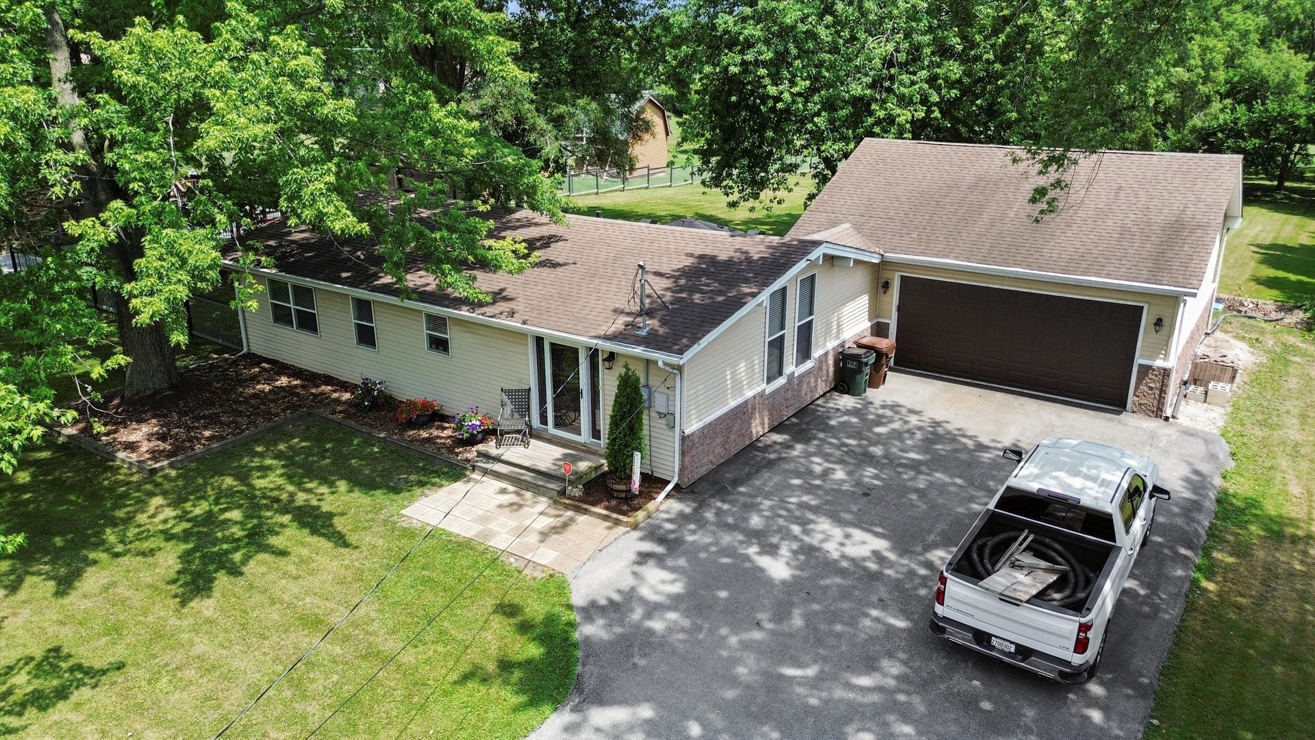 Property Photo: 17011 Le Claire Avenue IL 60477