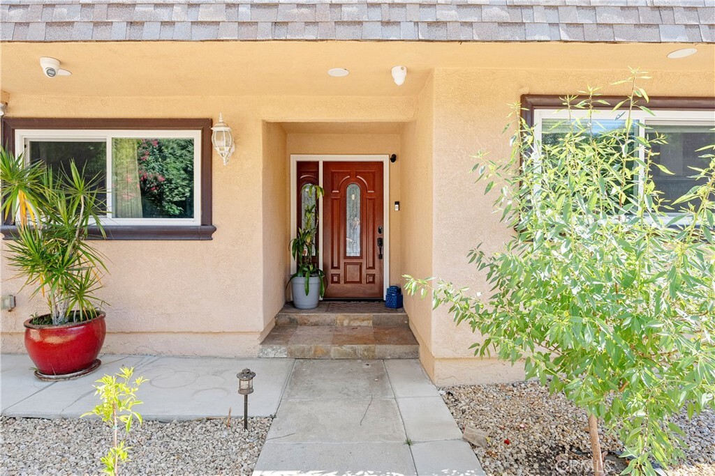 Property Photo: 17211 Orozco Street CA 91344