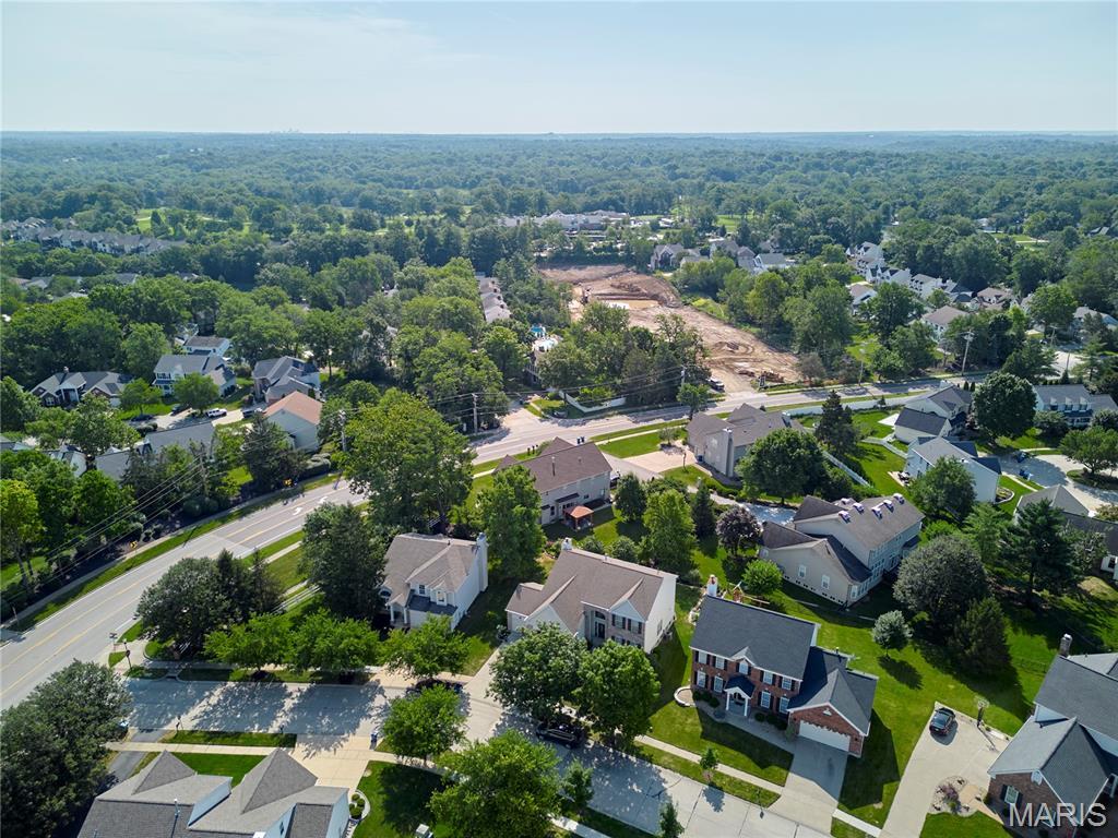 Property Photo:  2316 The Courts Drive  MO 63017 
