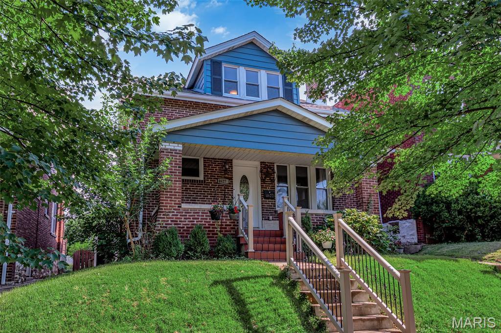 Property Photo: 4627 Wilcox Avenue MO 63116
