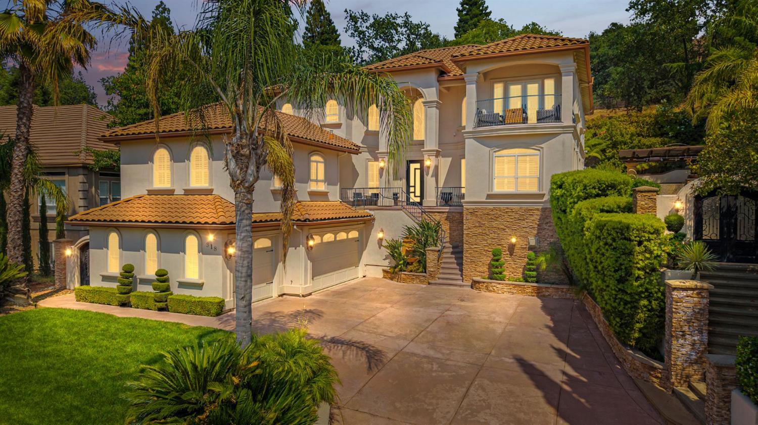 318 Canyon Falls Drive  Folsom CA 95630 photo