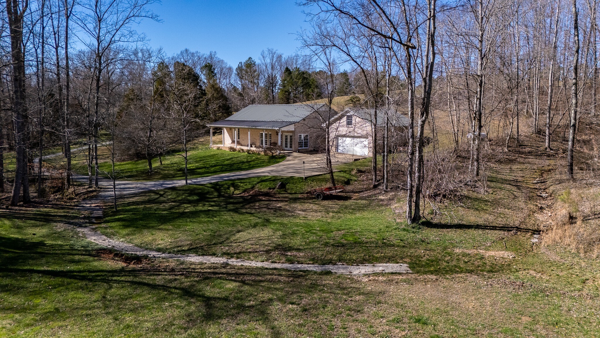 Property Photo: 15 Clifton Rd TN 38464
