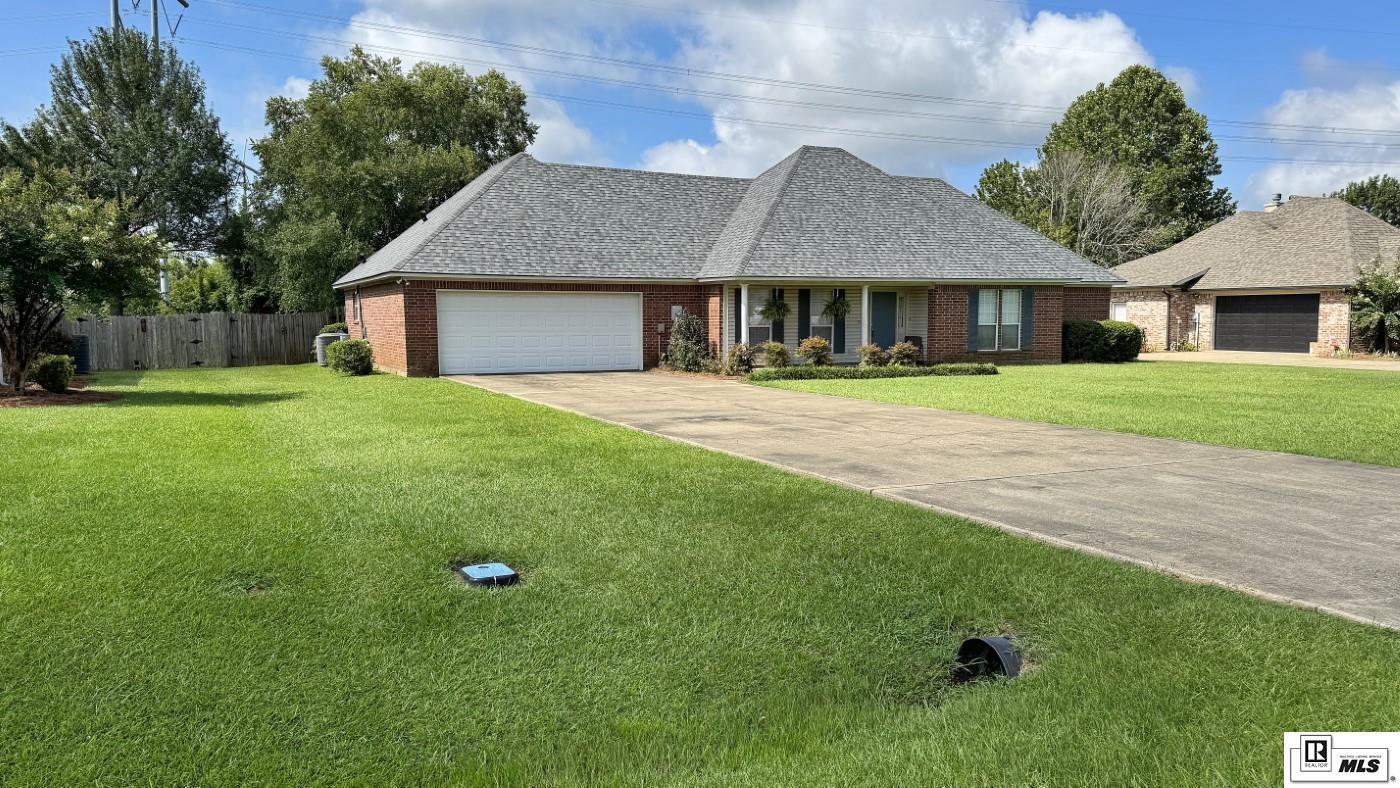 Property Photo: 606 Guthrie Road LA 71280