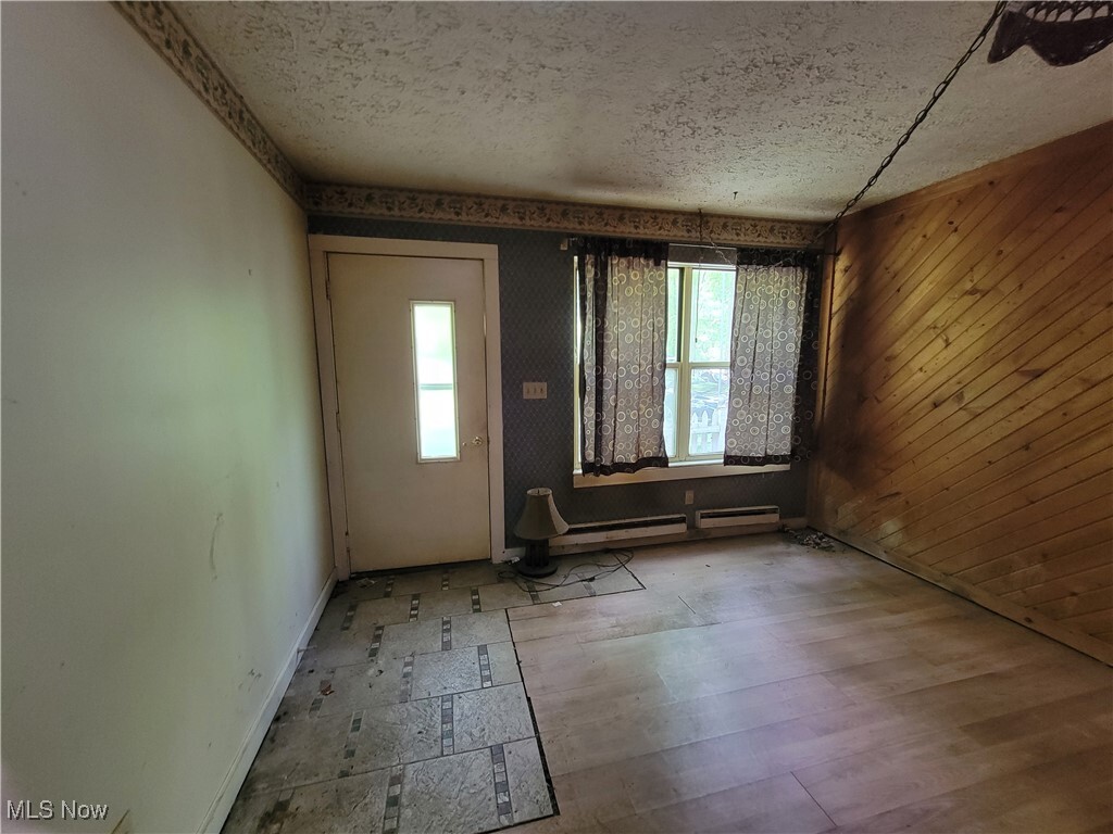 Property Photo: 18620 Shaw Road OH 44023