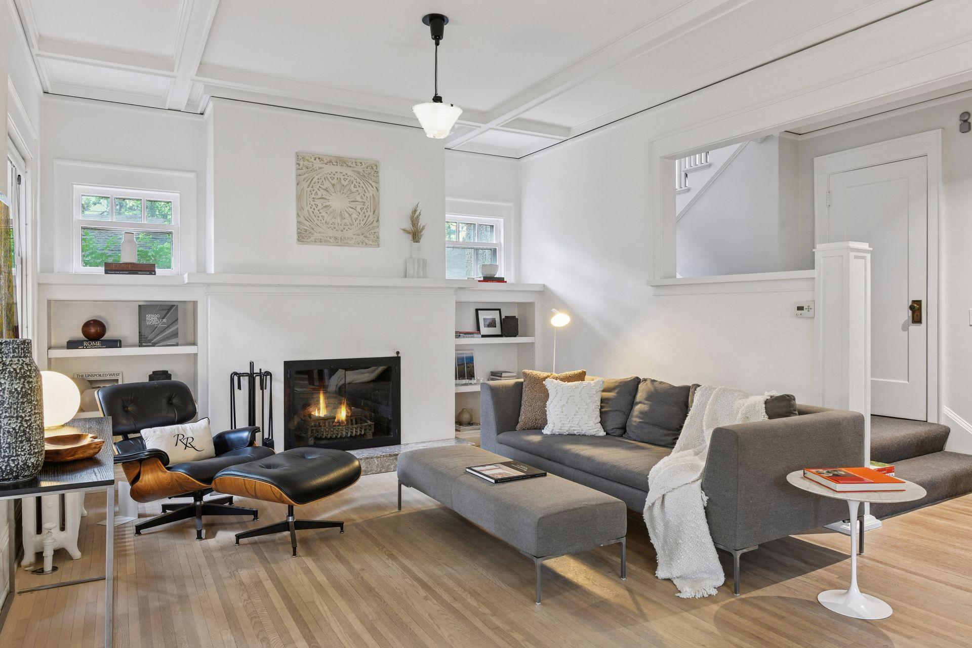 Property Photo: 4626 Dupont Avenue S MN 55419