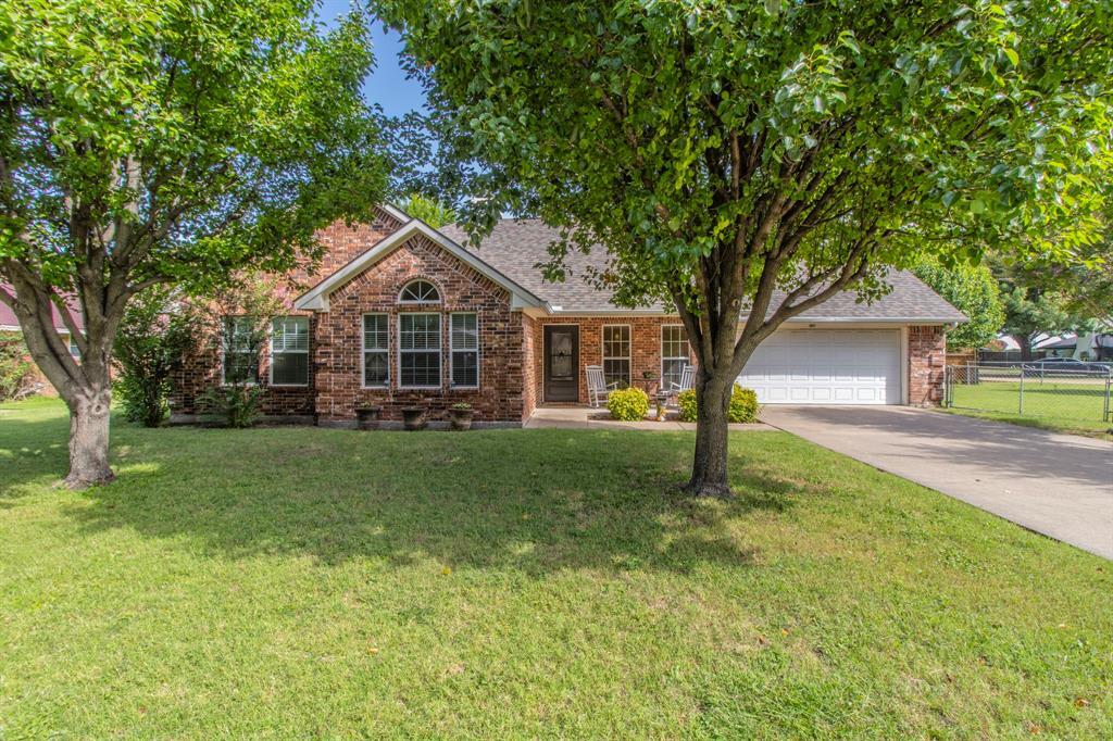 Property Photo: 107 Big Bend Boulevard TX 75165