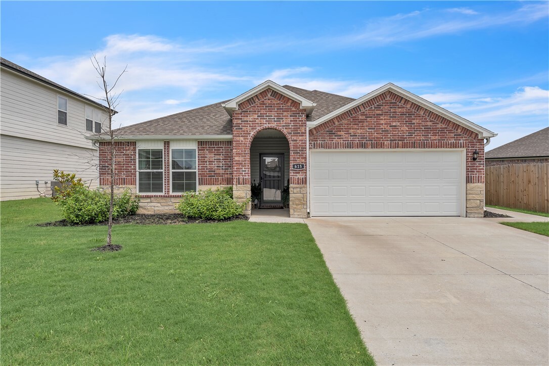 615 Dusty Lane  Siloam Springs AR 72761 photo