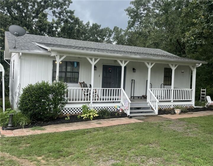 Property Photo:  565 County Road 1750  AR 72847 