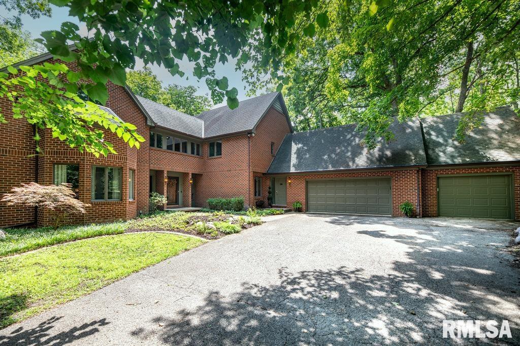 Property Photo:  408 W Ravinwoods Road  IL 61615 