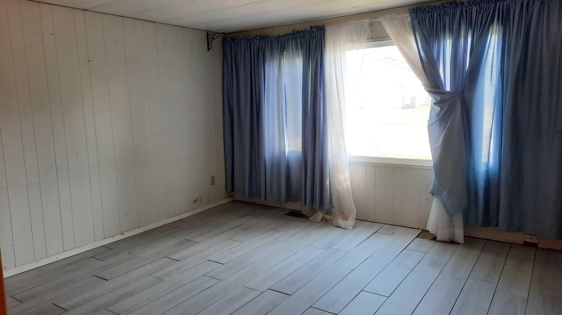 Property Photo: 205 14 Street NW AB T0J 0Y1