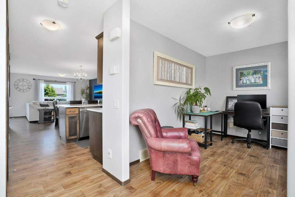 Property Photo: 136 Oswald Close AB T4P 0C1