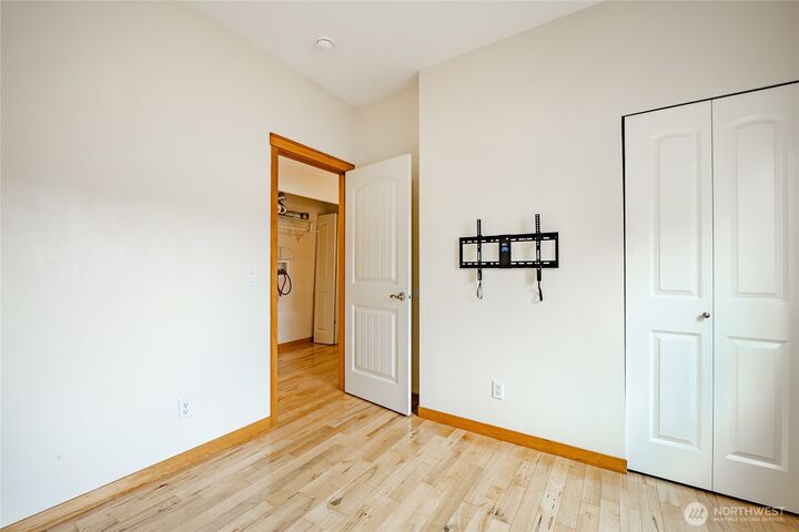 4824  Willow Drive  Blaine WA 98230 photo