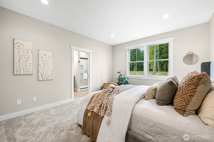 Property Photo:  1014  Night Hawk Way  WA 98247