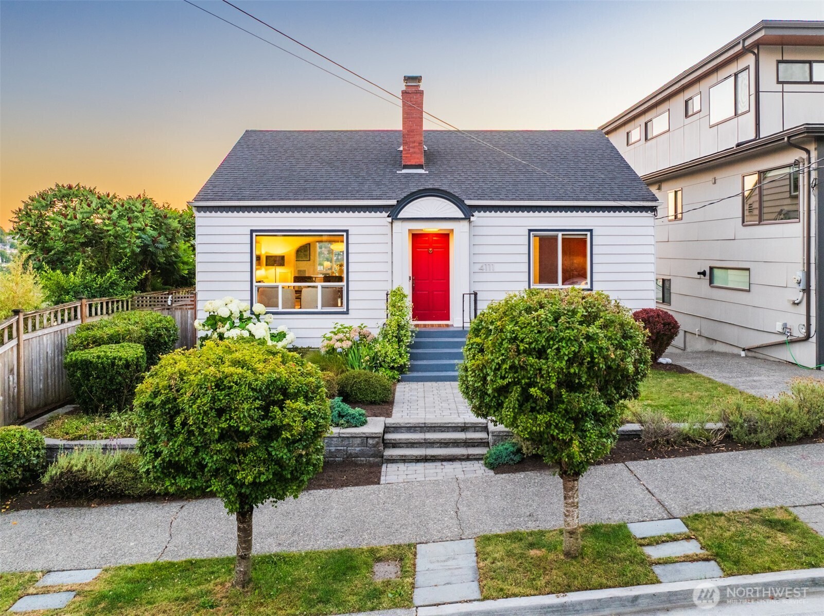 Property Photo: 4111 1st Avenue NW WA 98107