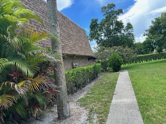 Property Photo: 5584 NW 59th Place 5584 FL 33319