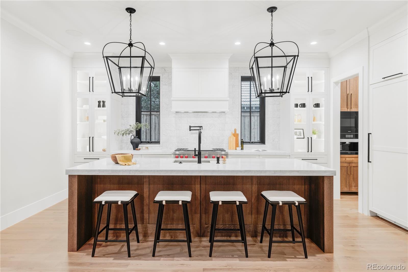 Property Photo: 711 S Vine CO 80209