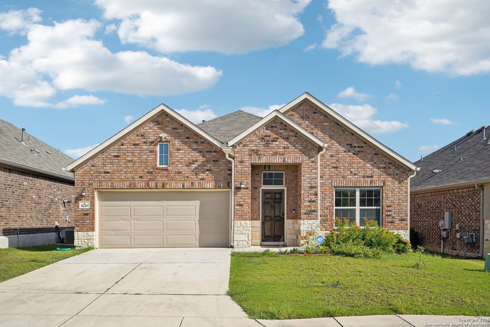 6219 Alta Puerta  San Antonio TX 78247 photo
