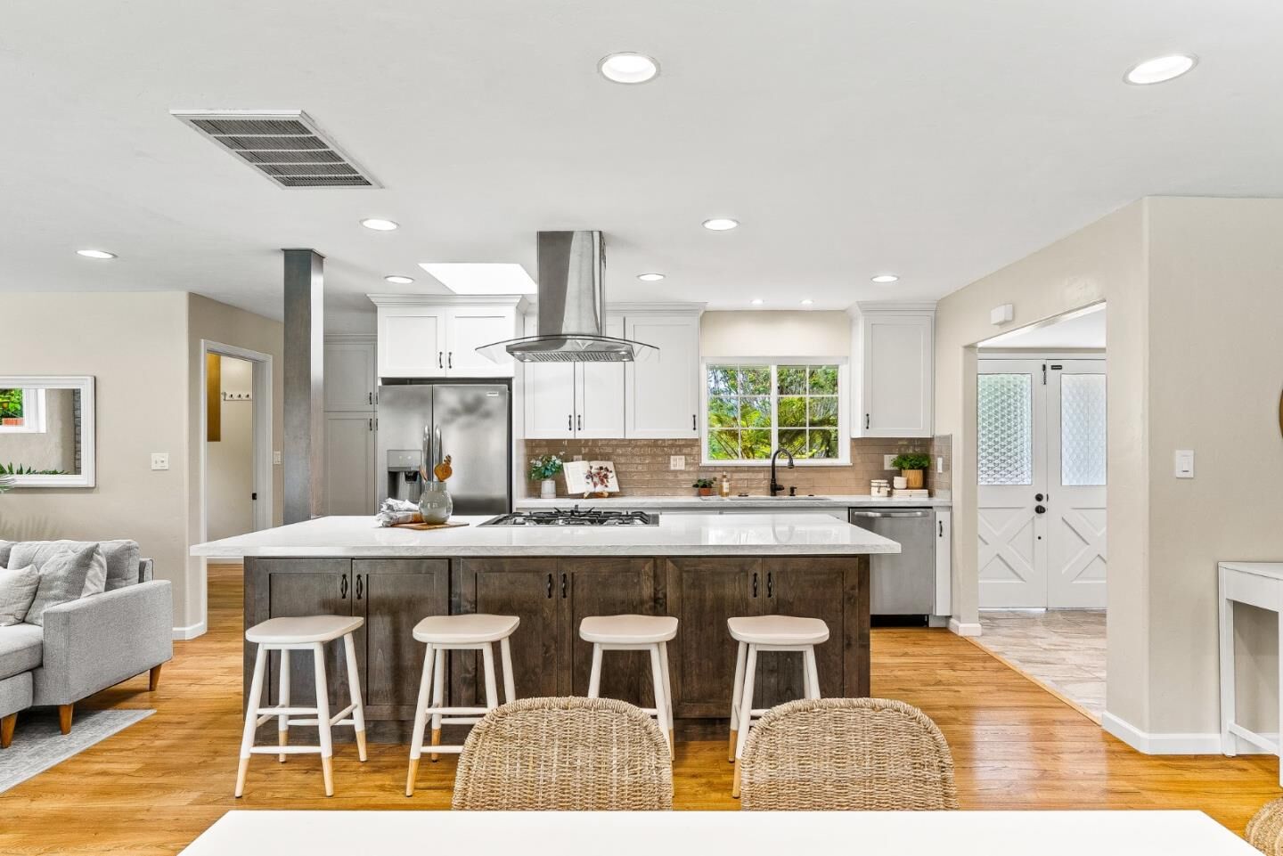Property Photo: 630 Baltusrol Drive CA 95003