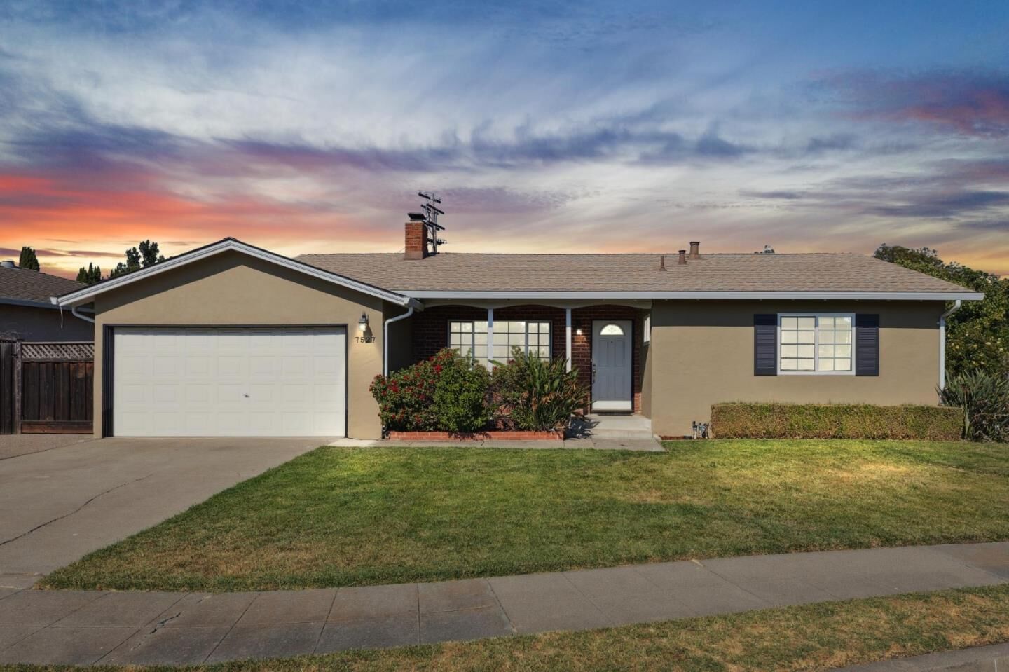 Property Photo:  7527 Sutton Lane  CA 94568 